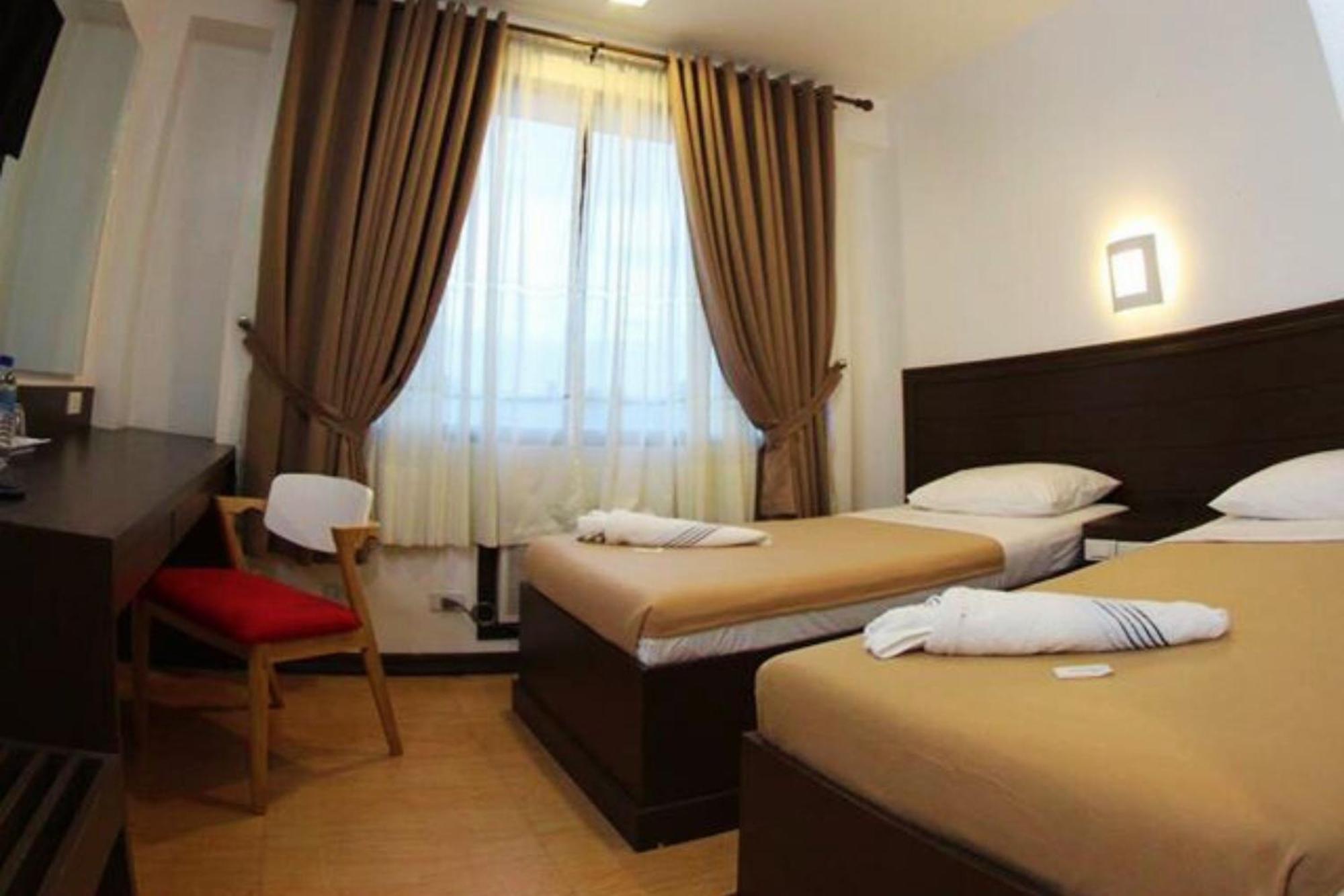 Pearli View Hotel Iloilo Powered By Cocotel Δωμάτιο φωτογραφία