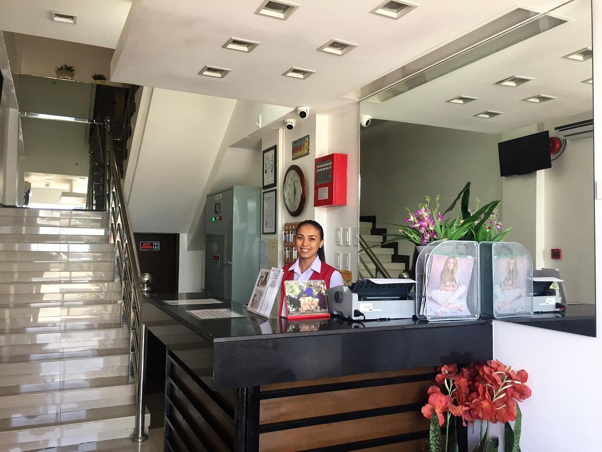 Pearli View Hotel Iloilo Powered By Cocotel Εξωτερικό φωτογραφία